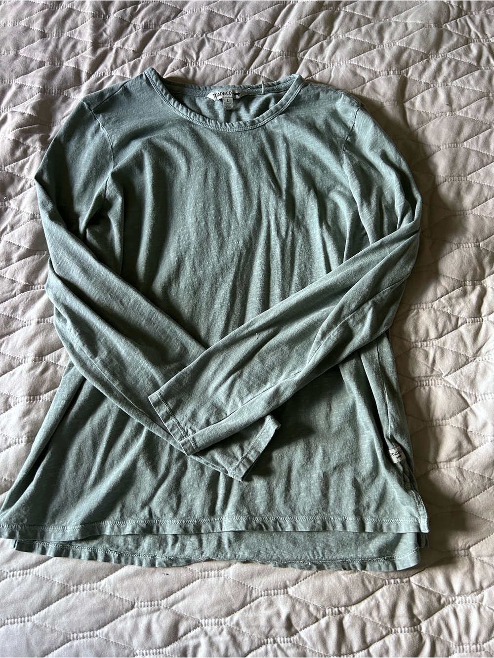 Toad&Co Long-Sleeve Crewneck Tee in Sage